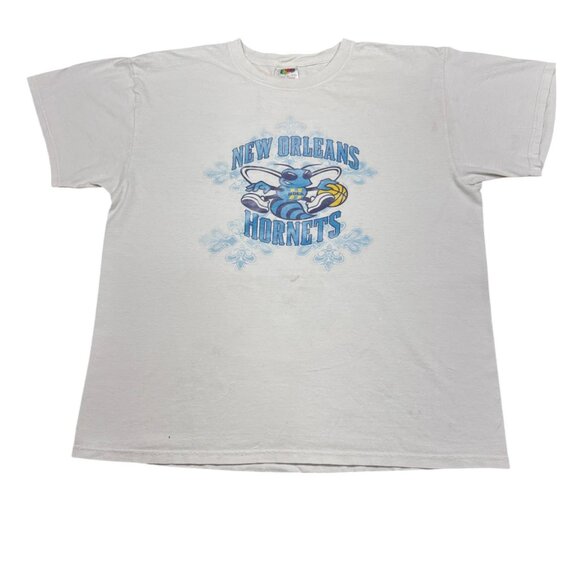 Vintage New Orleans Hornets Graphic T-Shirt - Picture 1 of 2